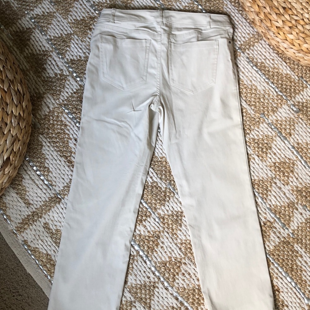 IZOD  CROP JEANS REALLY STRETCH. - Picture 5 of 8
